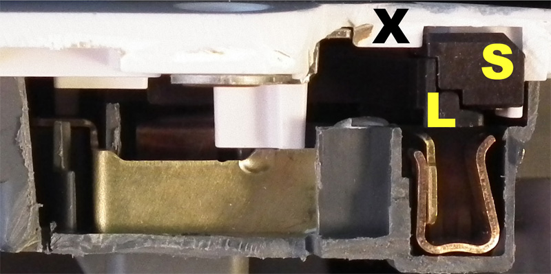 Hager_cutaway_1